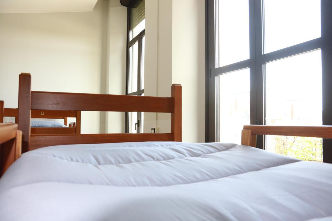 Student'S Hostel ปาร์มา ภายนอก รูปภาพ
