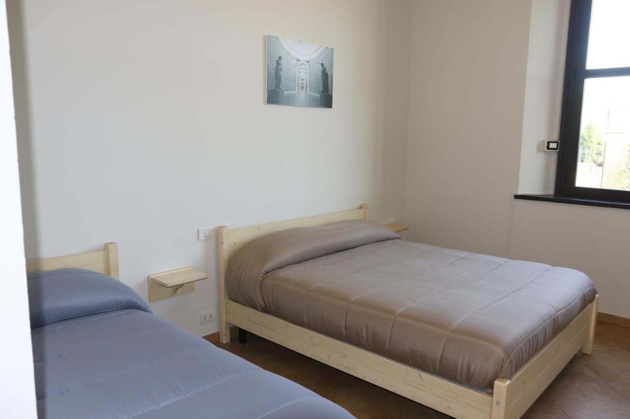 Student'S Hostel ปาร์มา ภายนอก รูปภาพ